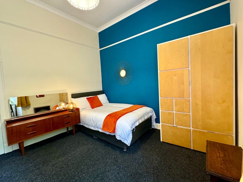 Room Alfred Terrace in Glasgow