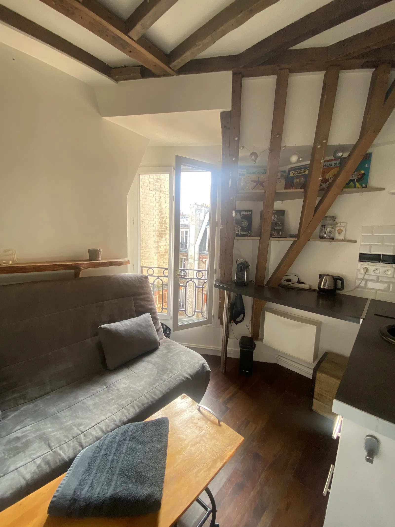 Chambre Avenue Jean Jaurès à Paris