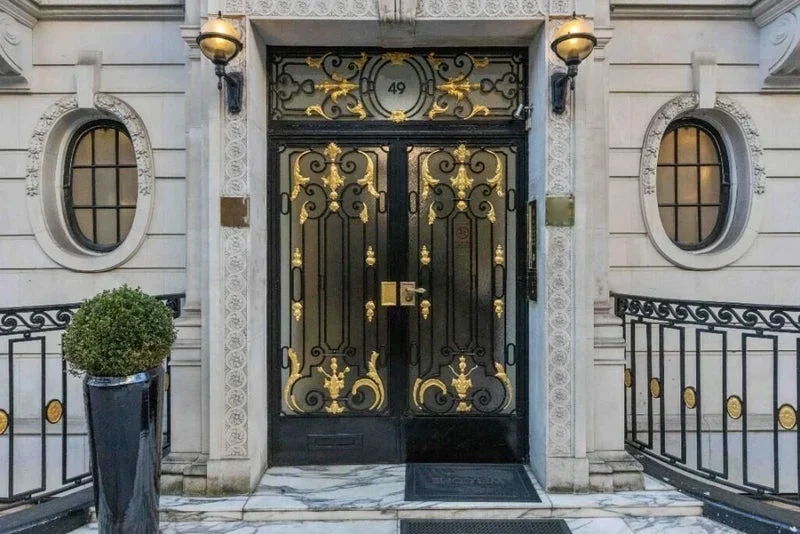 Flat Hallam Street in City of Westminster