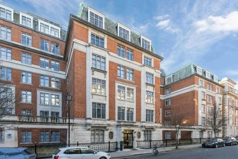 Flat Hallam Street in City of Westminster