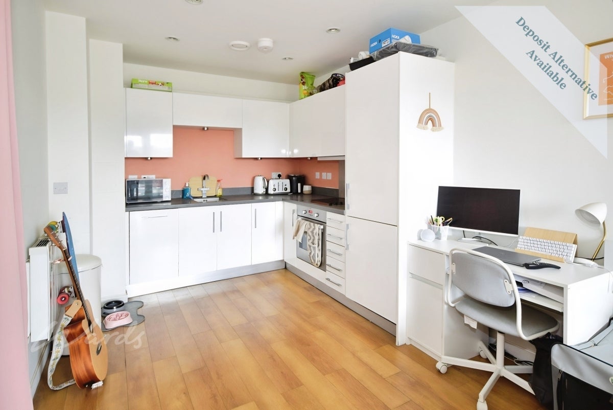 Flat Coppergate in Gillingham