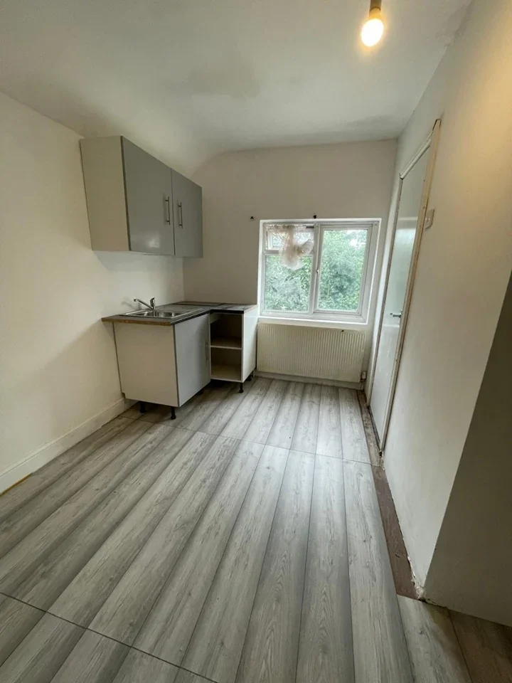 Flat The Common in Greater London