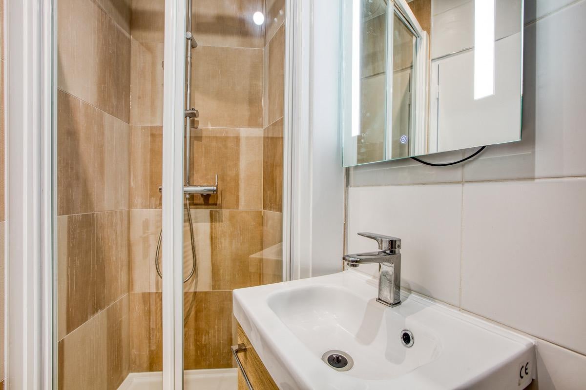 Appartement Rue de Bagnolet à Paris