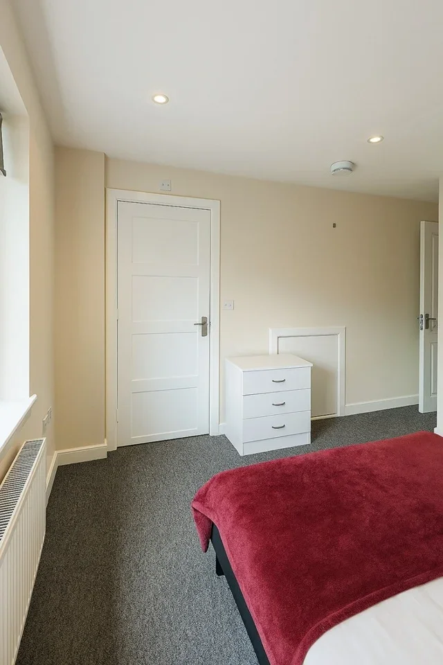 Room Bessborough Road in Greater London