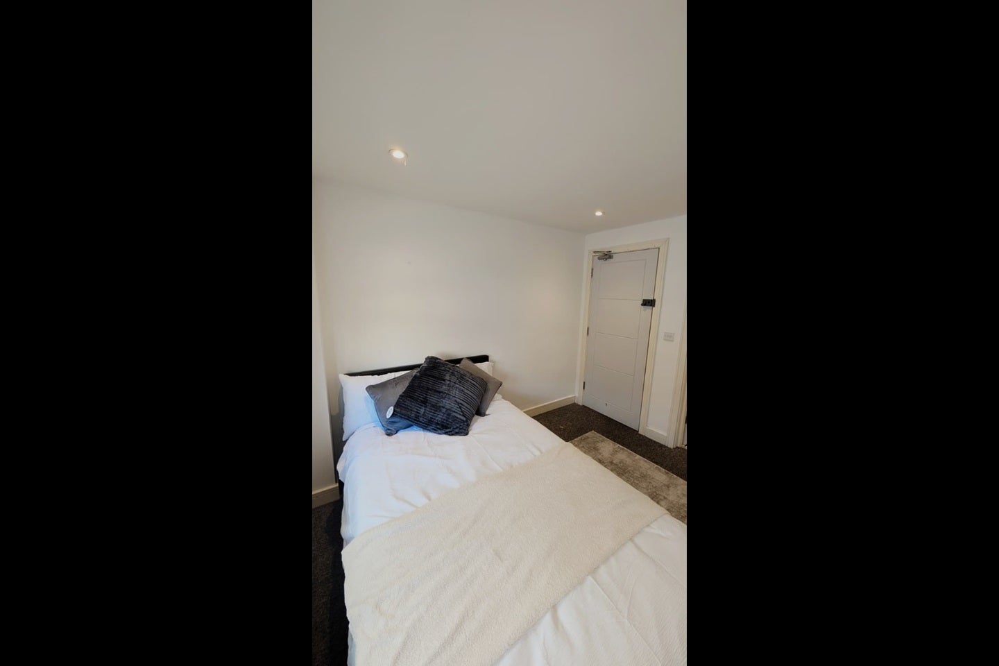 Room Bessborough Road in Greater London