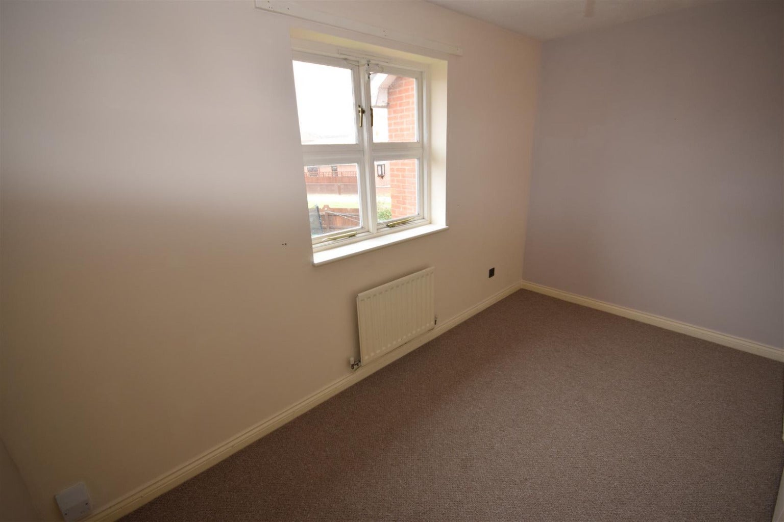 House Whitehead Close in Erewash