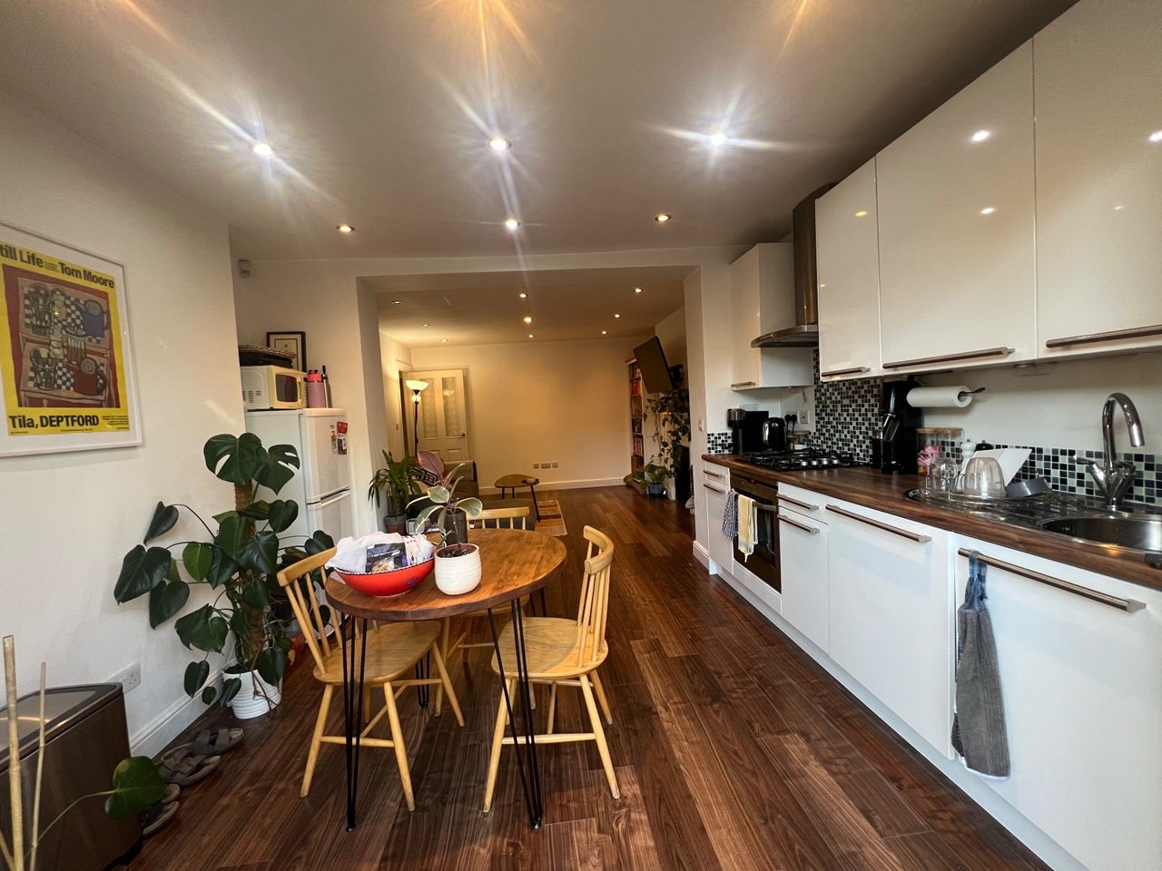 Flat Englefield Road in Greater London