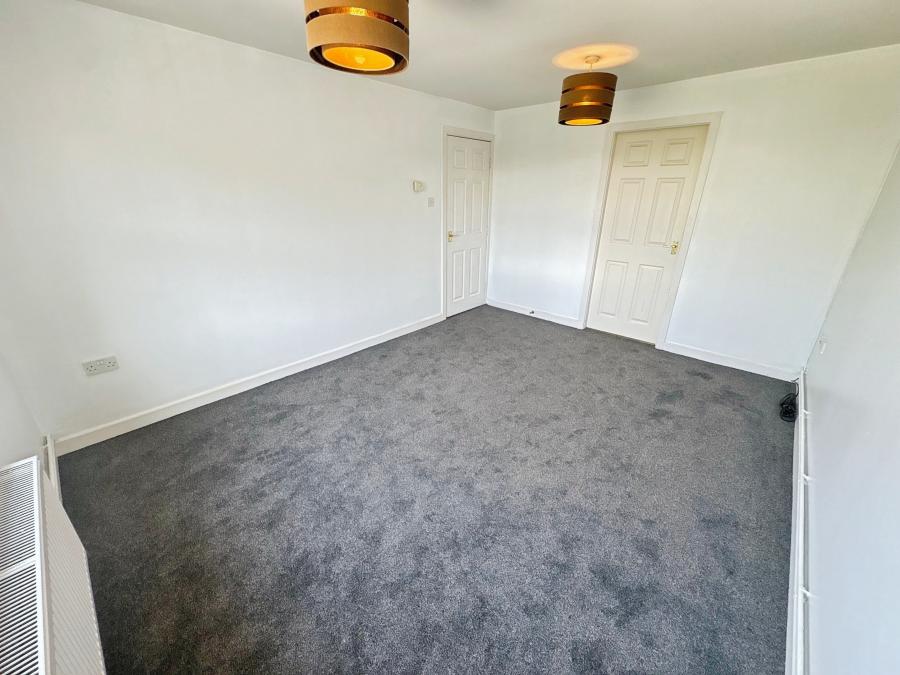 Flat Francine Close in Liverpool