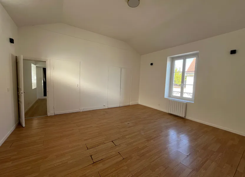 Flat Rue Chôné in La Ferté-sous-Jouarre