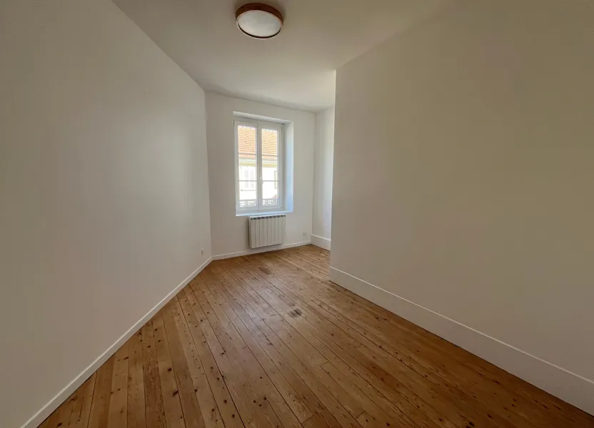 Flat Rue Chôné in La Ferté-sous-Jouarre