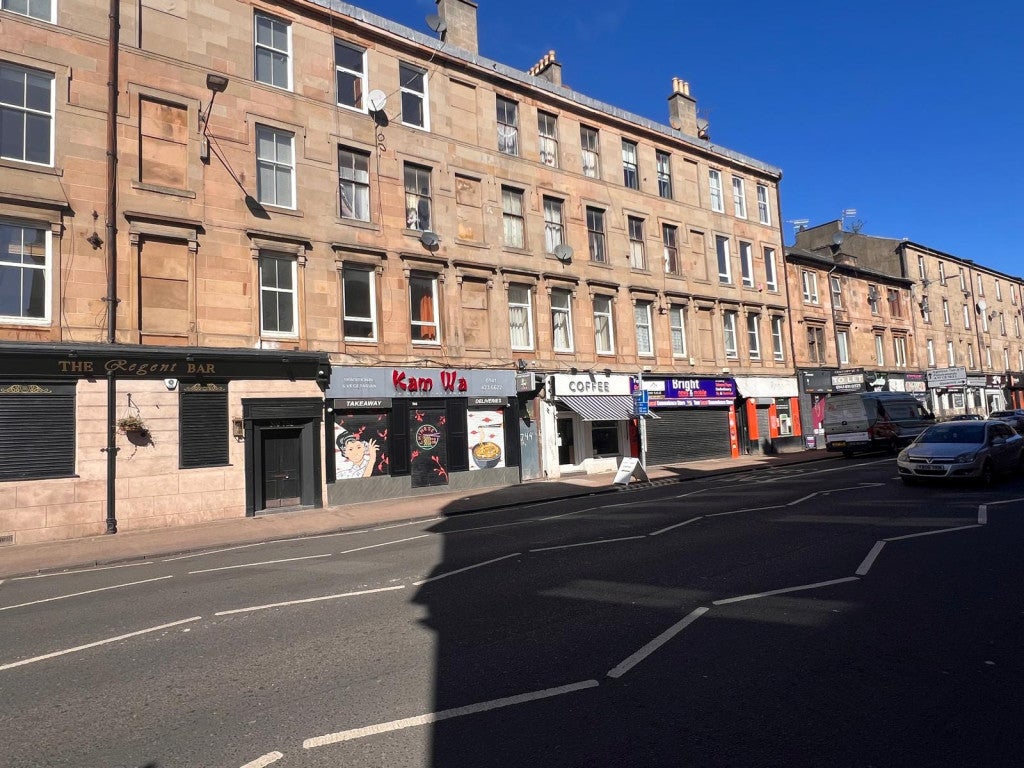 Flat Pollokshaws Road in Glasgow