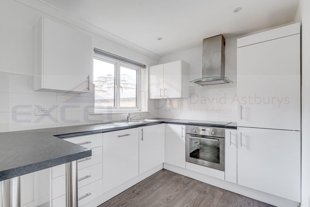 Flat Admiral Walk in City of Westminster