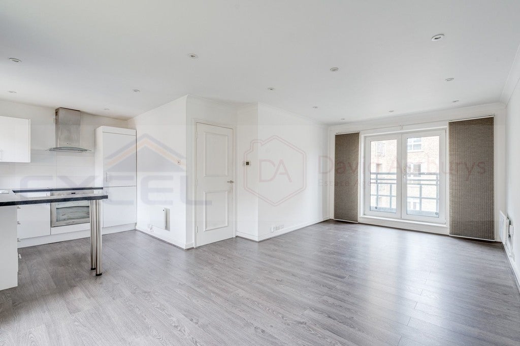 Flat Admiral Walk in City of Westminster