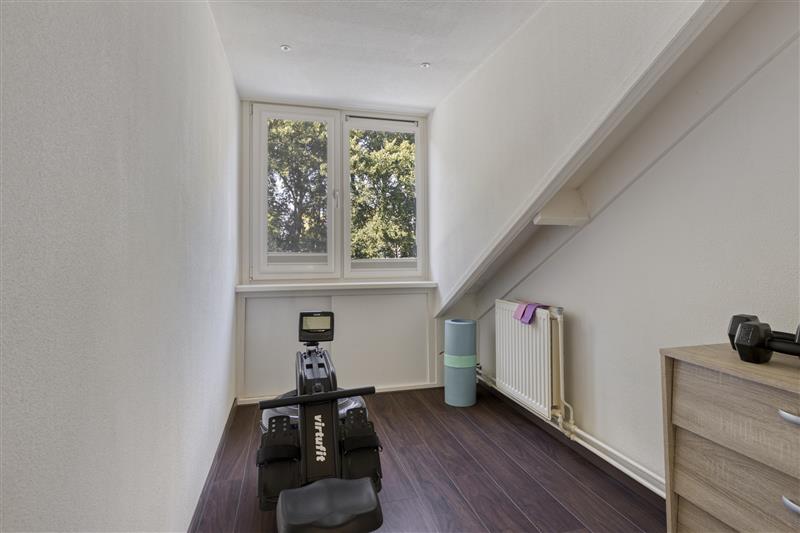 Tussenwoning te koop: Stellingmolenstraat 43B, Almere