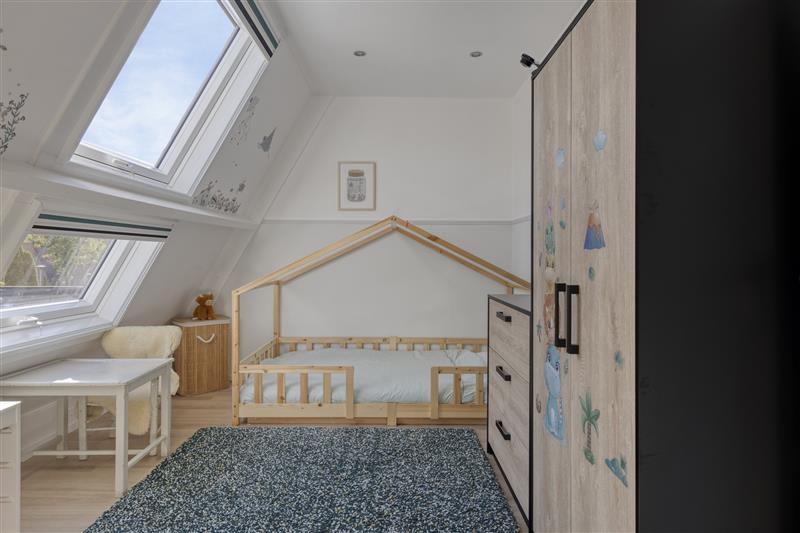 Tussenwoning te koop: Stellingmolenstraat 43B, Almere