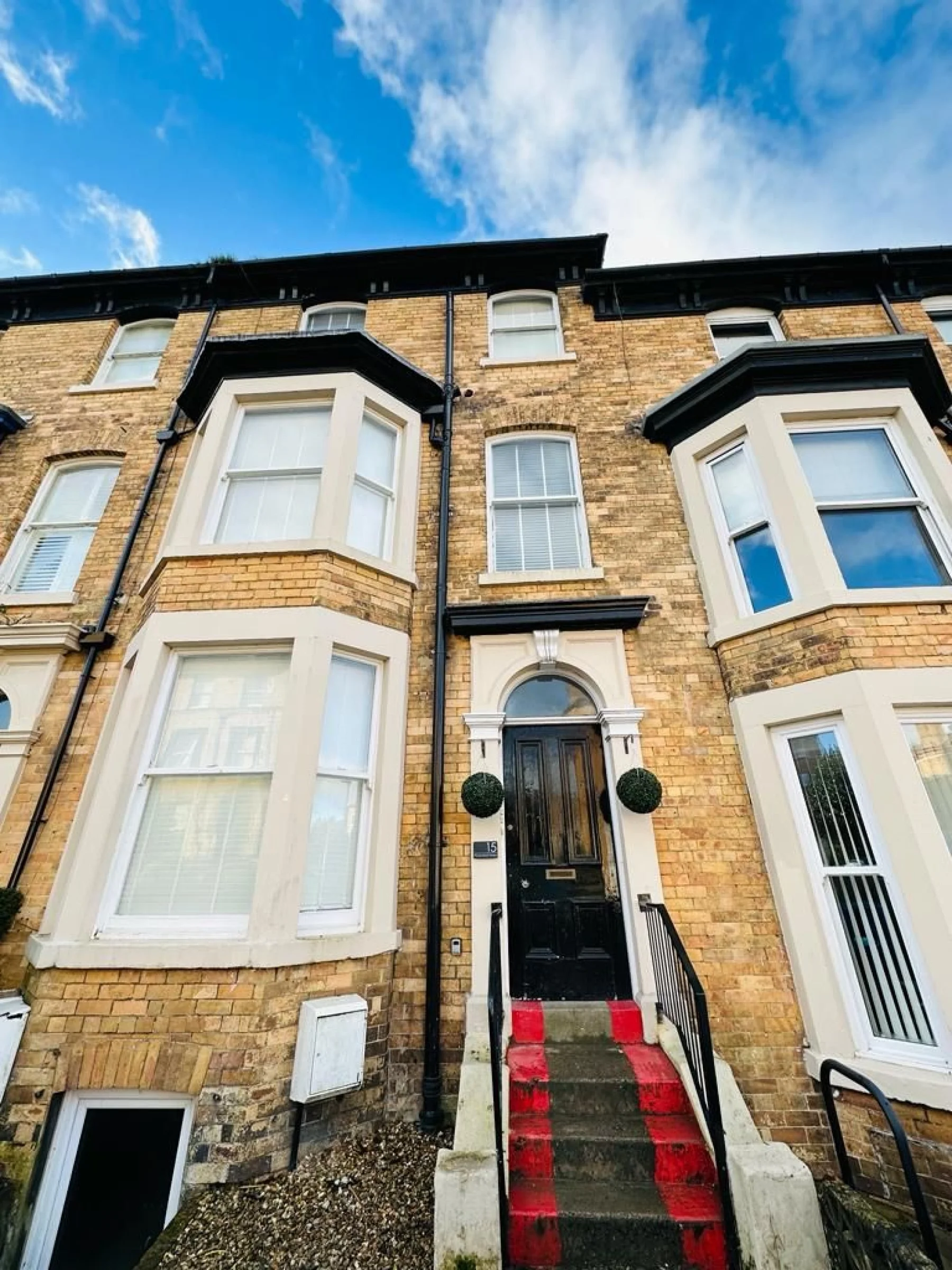 Flat Princess Royal Terrace in Scarborough