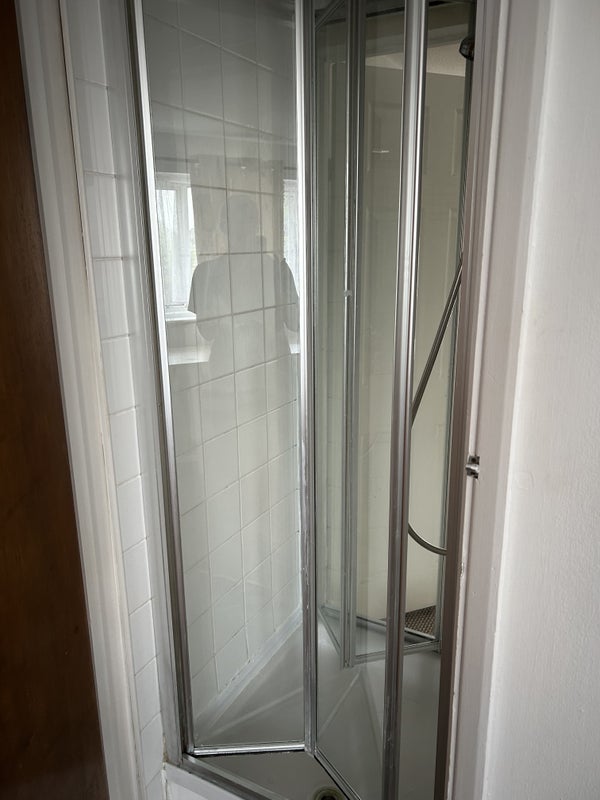 Room Sunrise Avenue in Chelmsford