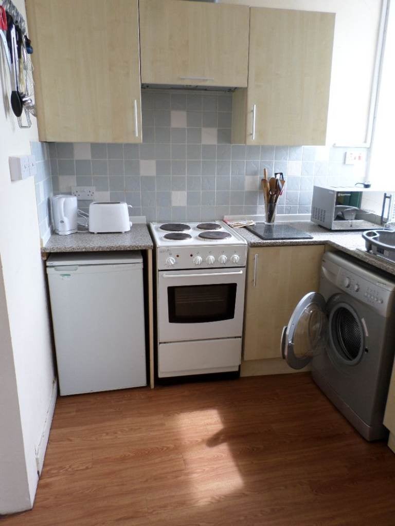 Flat Melville Terrace in City of Edinburgh
