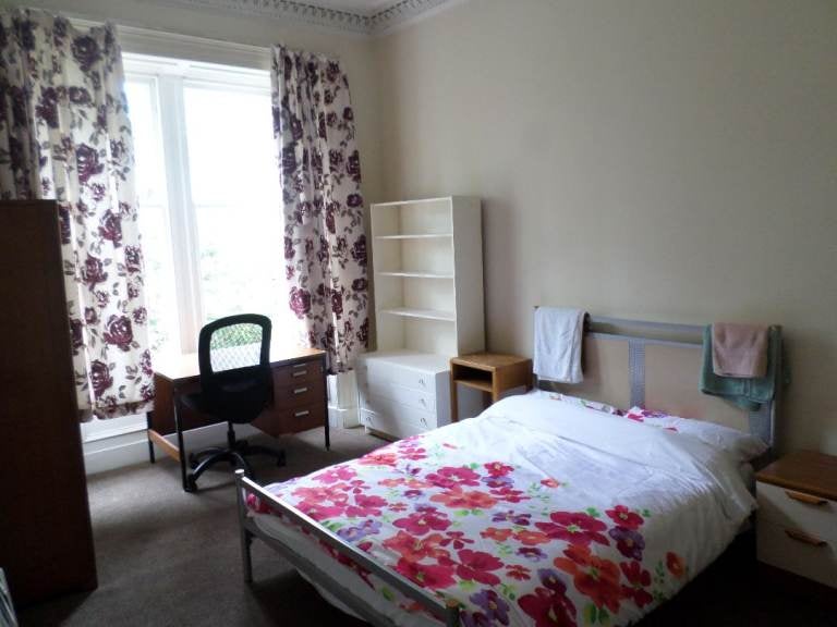 Flat Melville Terrace in City of Edinburgh