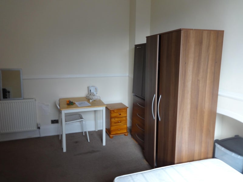 Room St Mary's Terrace in Royal Leamington Spa