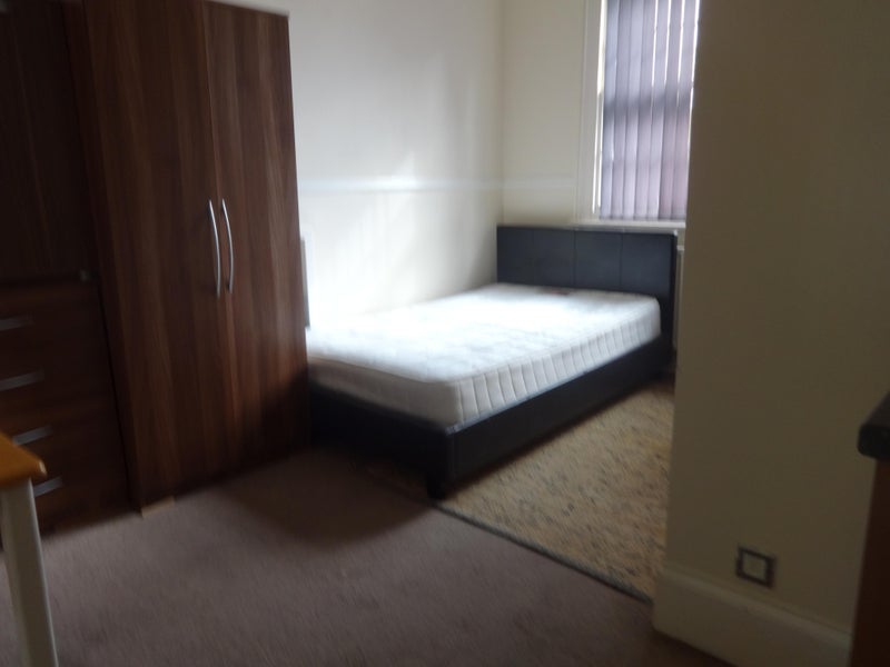 Room St Mary's Terrace in Royal Leamington Spa