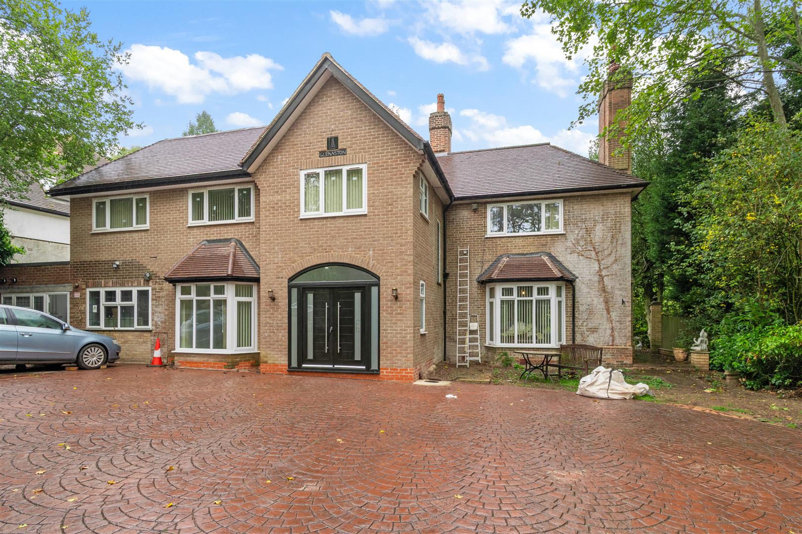 House Parkfields in Birmingham