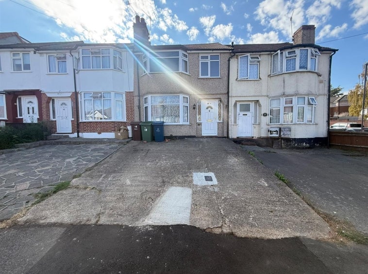 House Stroud Gate in Greater London