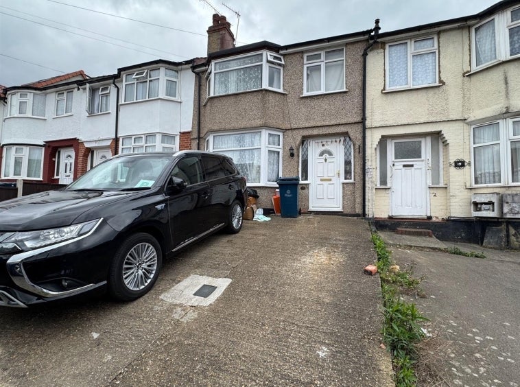 House Stroud Gate in Greater London