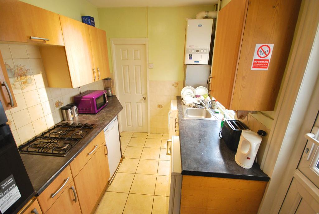 House Burns Road in Greater London