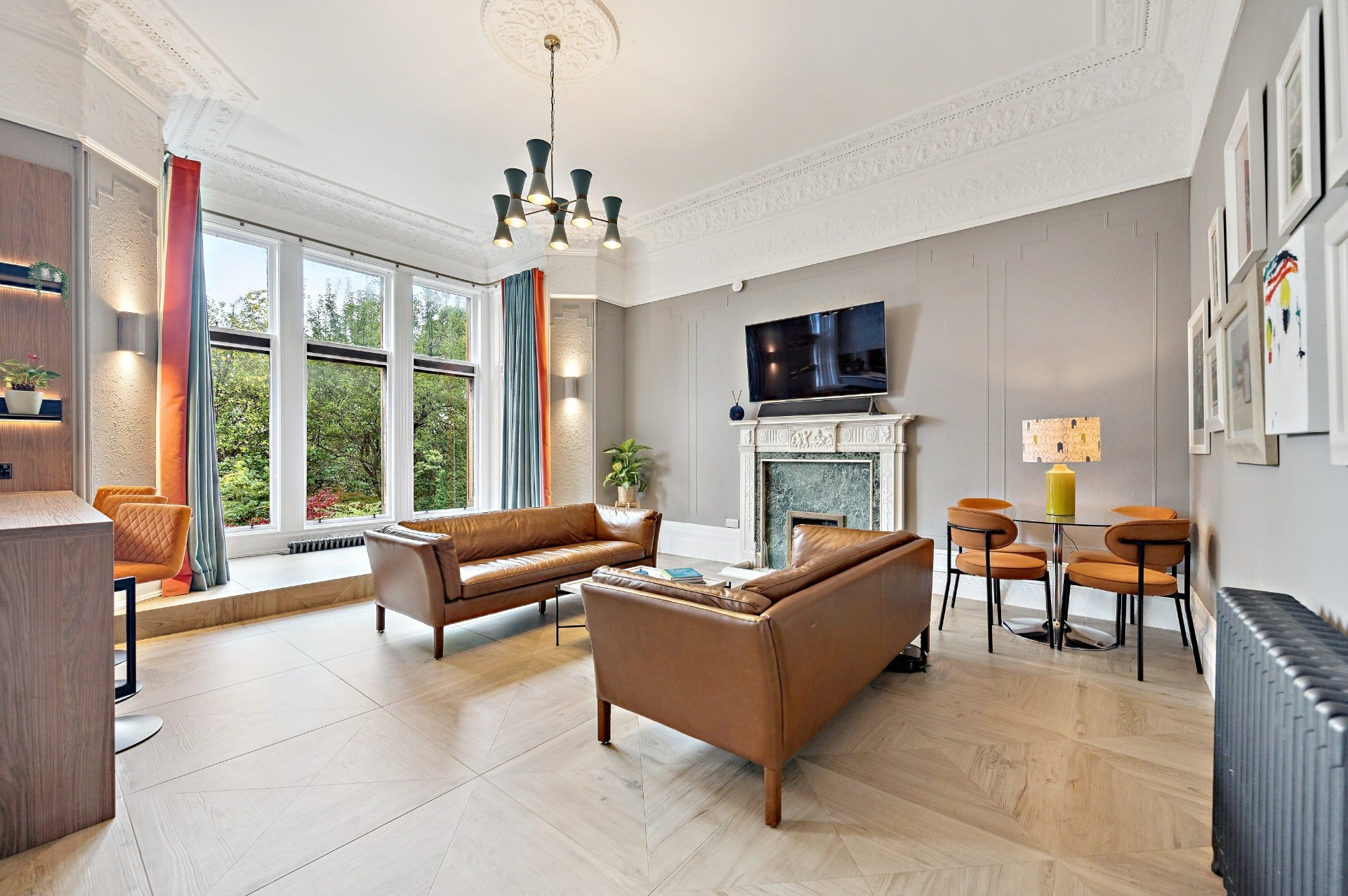 Flat Cleveden Drive in Glasgow