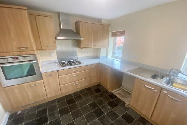Flat Cartwright Way in Nottingham