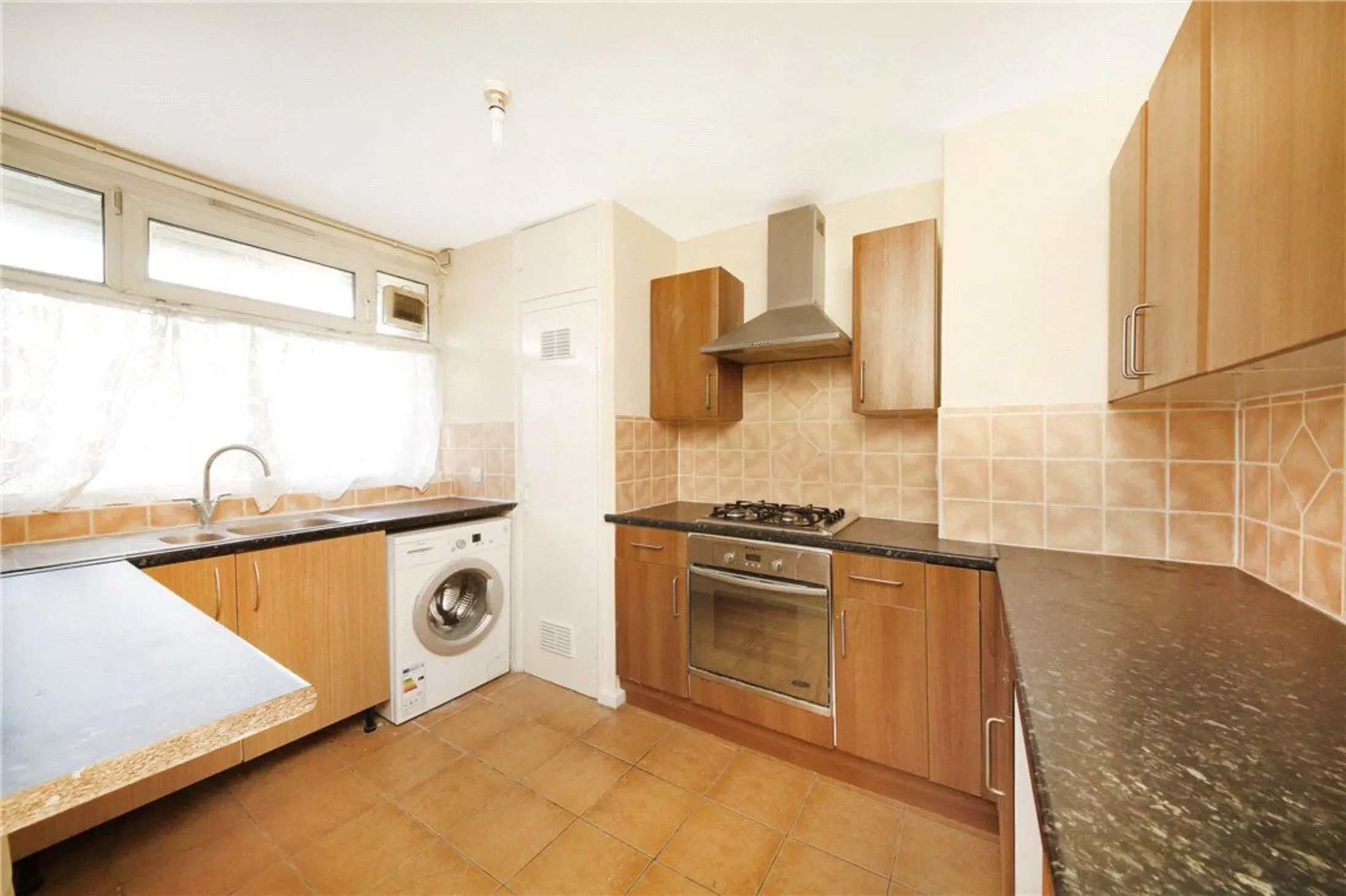 Flat Lorrimore Road in Greater London