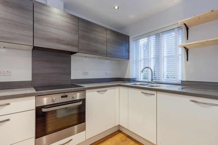 House Goodwood Close in Cherwell District