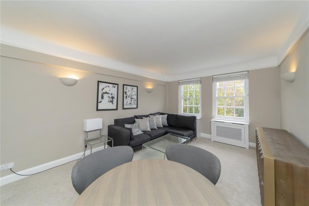 Flat Fulham Road in Greater London