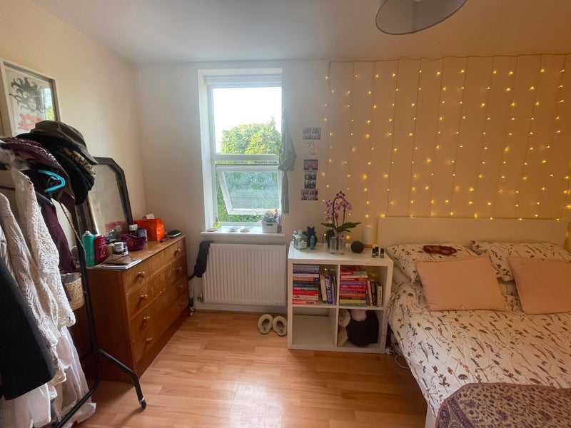 Room Saint Leonards Road in Bristol