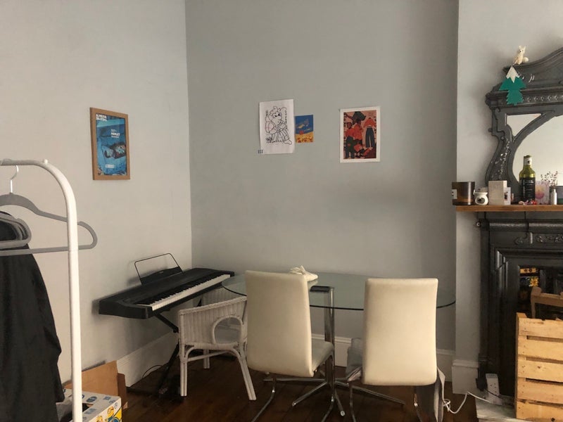 Room Willowbank Crescent in Glasgow