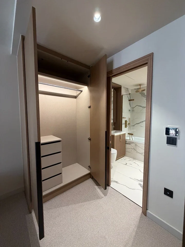 Flat Dean Street in City of Westminster