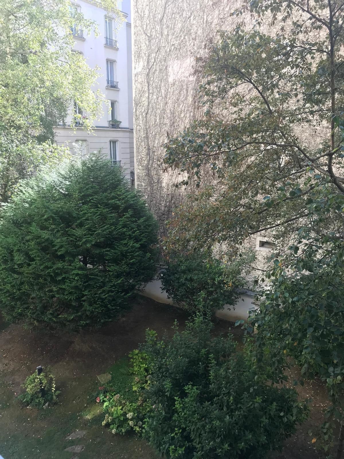 Flat Avenue Théophile Gautier in Paris