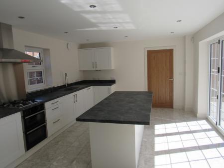 Flat Eastfield Road in East Lindsey