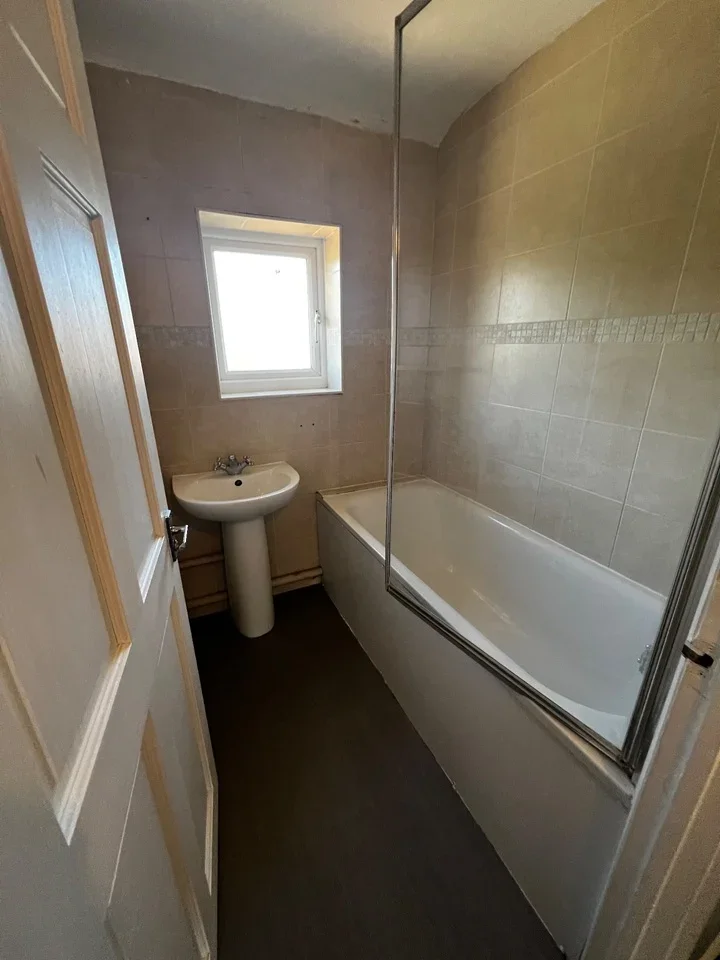 House Nether Priors in Basildon