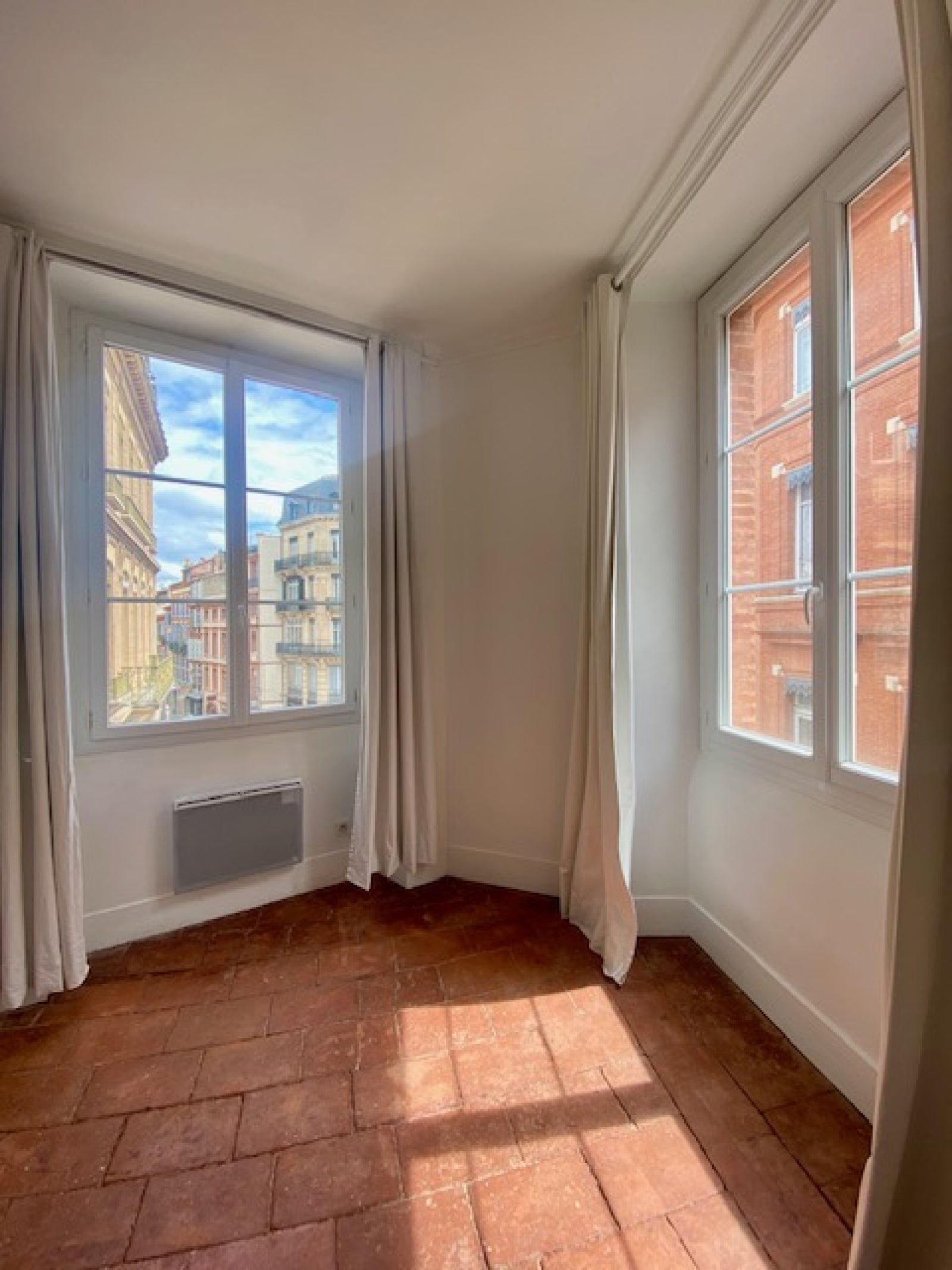 Appartement Place Rouaix à Toulouse
