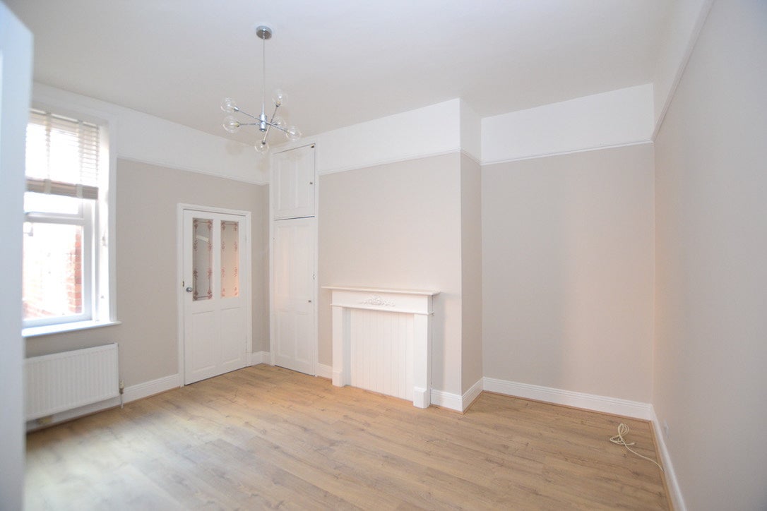 Flat Addycombe Terrace in Newcastle upon Tyne