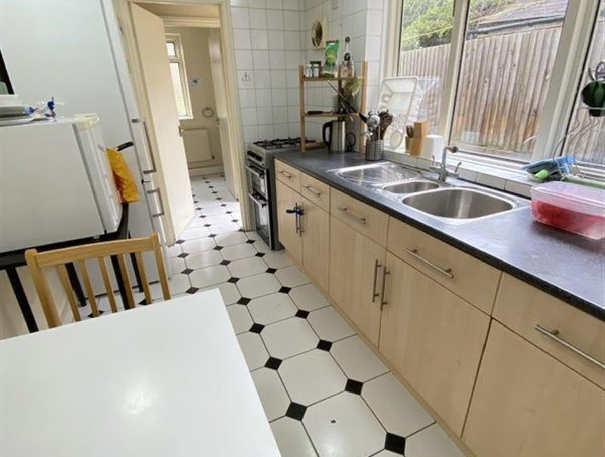 Flat Amersham Grove in Greater London