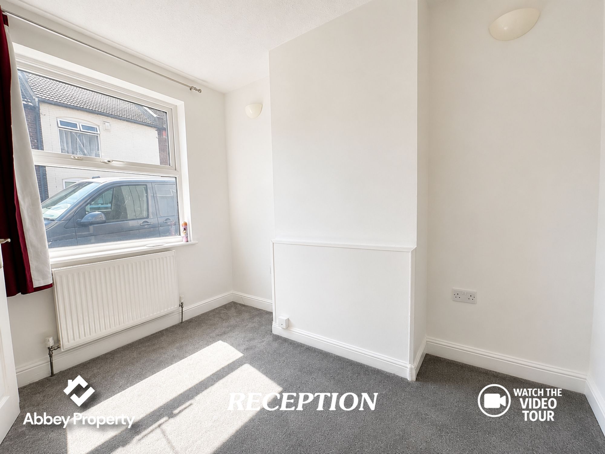 Flat Ashton Road in Luton
