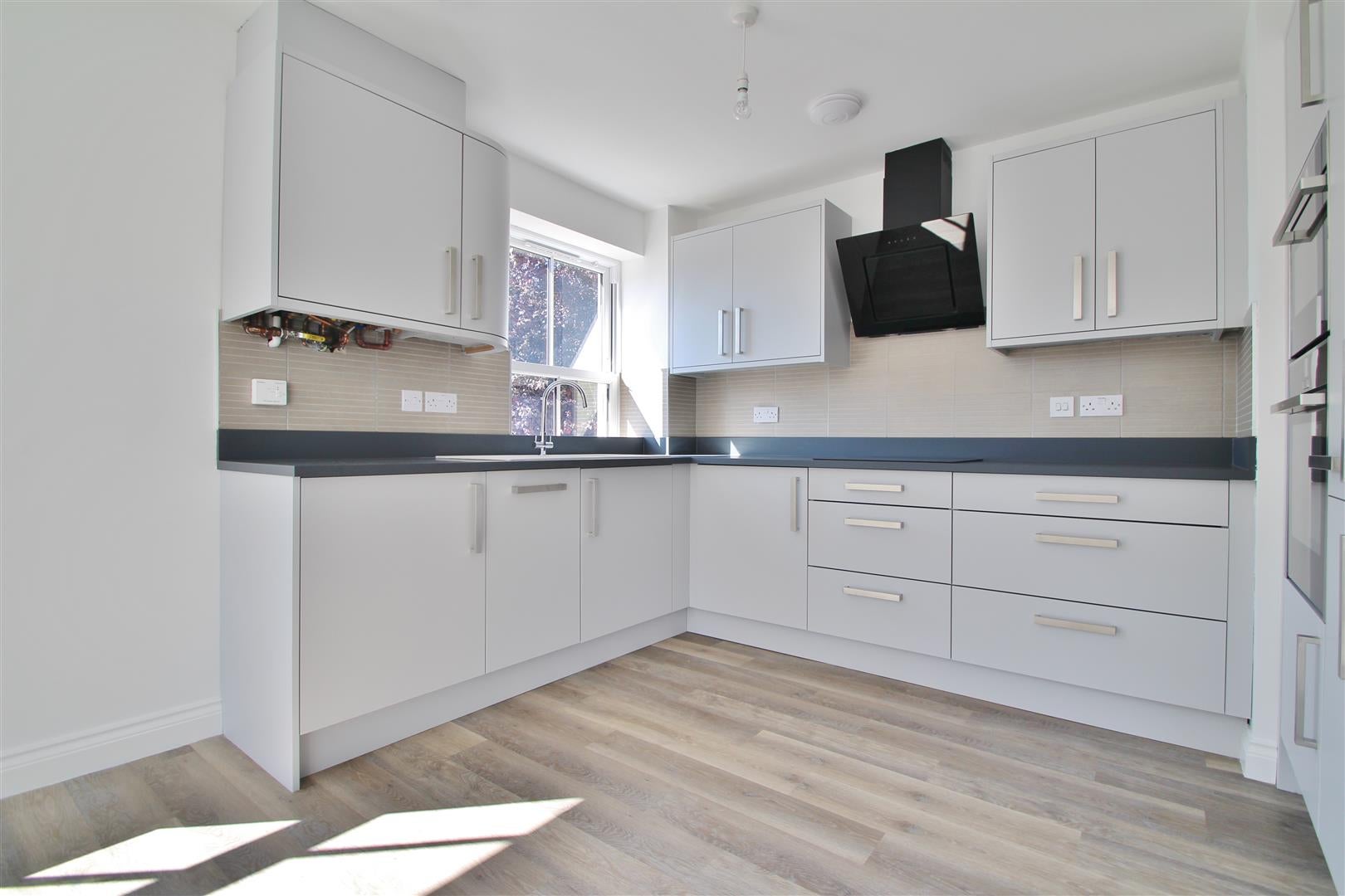 Flat Magdala Road in Greater London