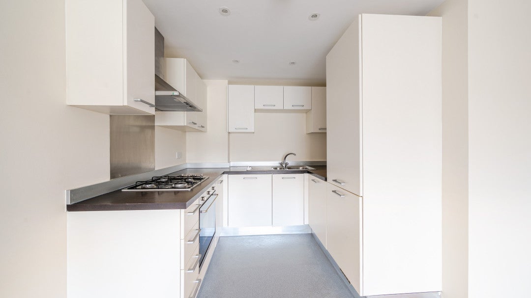 Flat Spring Place in Greater London
