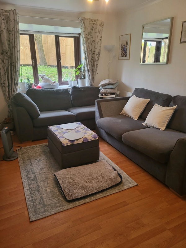 Room Chartwell Way in Greater London