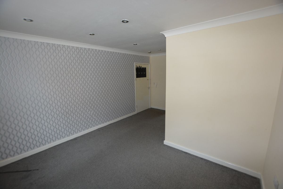Flat Gladstone Street in Bassetlaw