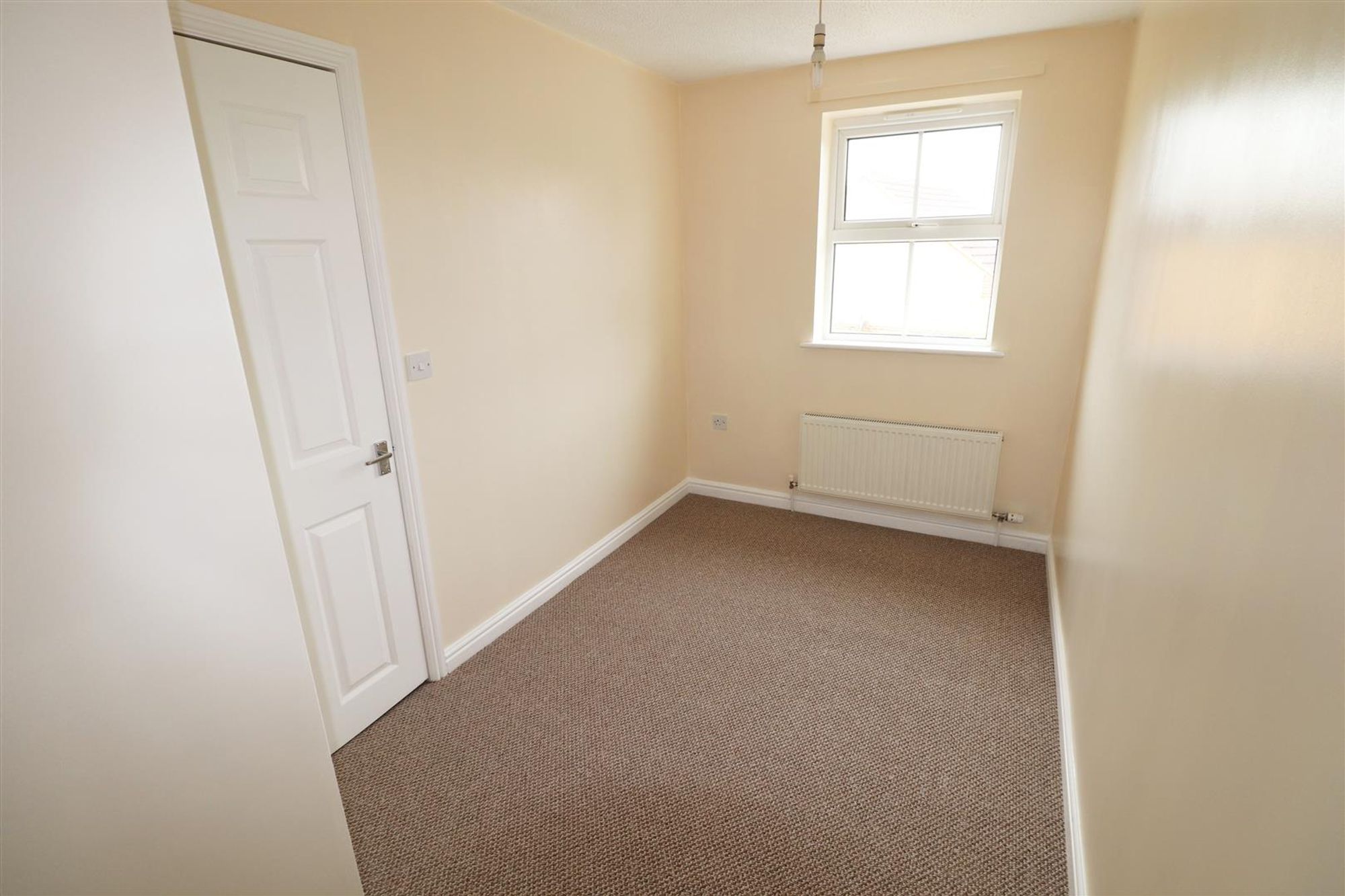 House Kingfisher Court in Bolsover