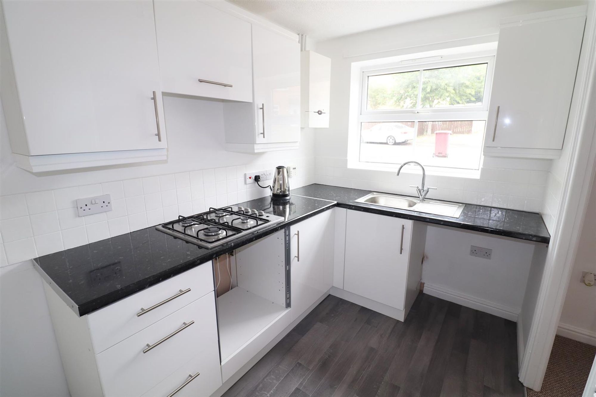 House Kingfisher Court in Bolsover
